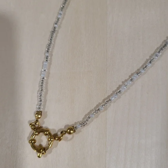 🩶🤍NEW🩶🤍 PRETTY!! SS 3MM Glass Bead Anchor Necklace in GREY,SILVER, &WHITE - Picture 9 of 13